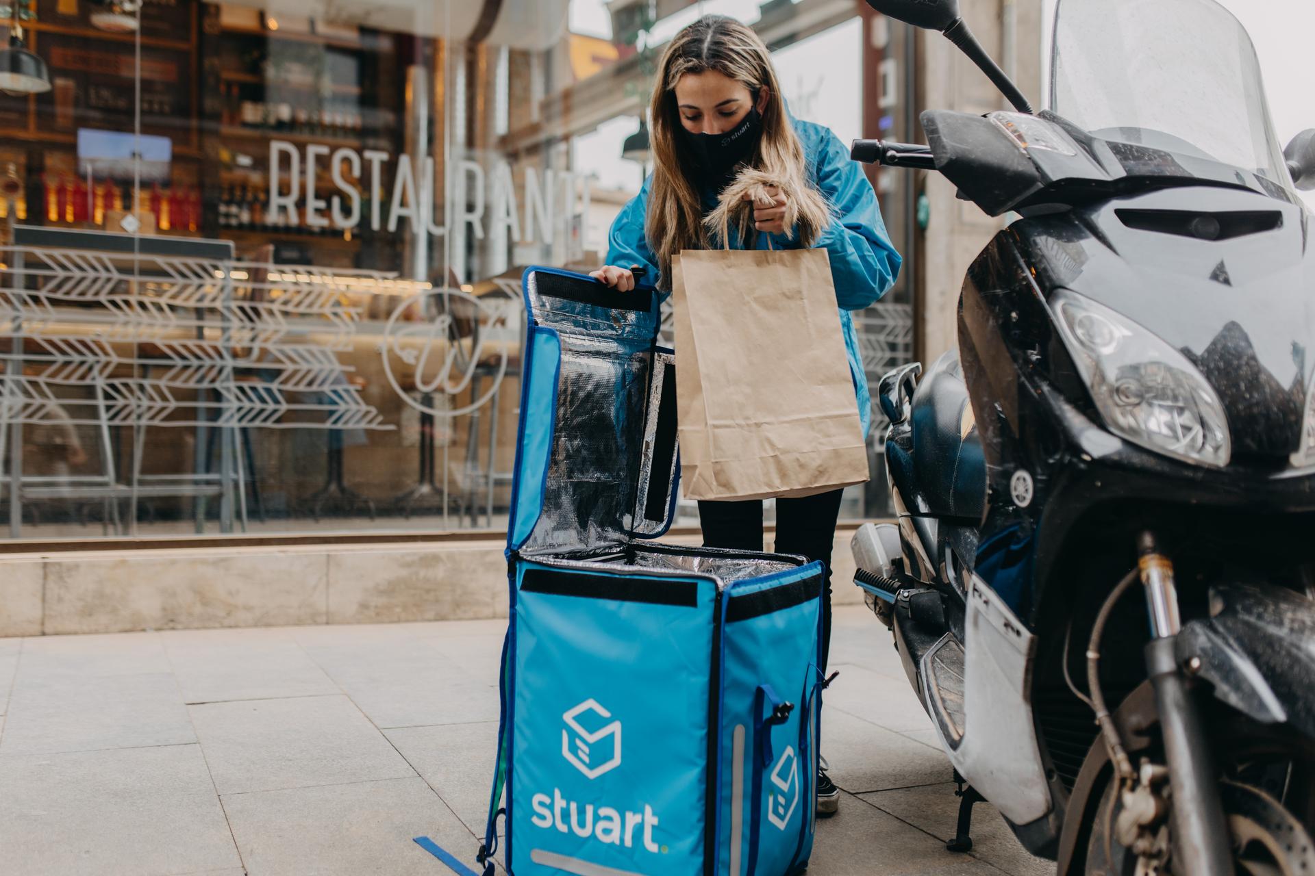 stuart-delivery-courier-uk