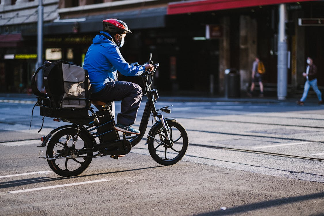 conducteur sur le vélo